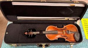 FULL SIZE VIOLIN