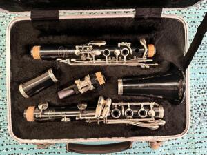 VITO PLASTIC CLARINET