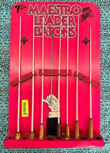 BATON ADVERTISING DISPLAY WITH ASSORTED BATONS