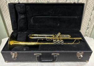 BESSON TRUMPET WITH HARD CASE