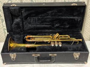 CONN TRUMPET WITH HARD CASE