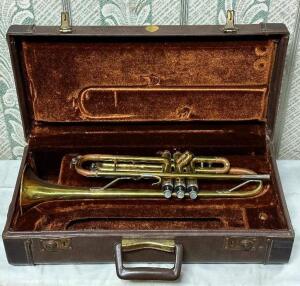 KING TRUMPET WITH HARD CASE