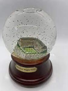 DESCRIPTION: (1) BASEBALL STADIUM SNOW GLOBERETAIL$: $40.00 EAQTY: 1