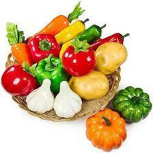 DESCRIPTION: (2) BAGS OF REALISTIC PLASTIC VEGETABLES BRAND/MODEL: LIFE LIKE SIZE: 24 PIECES RETAIL$: $22.97 EA QTY: 2