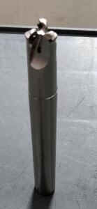 DESCRIPTION: (1) INDEXABLE COPY END MILL BRAND/MODEL: HERTEL 48279772 SIZE: 3/4' RETAIL$: $200.00 QTY: 1