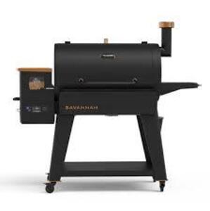 DESCRIPTION: (1) WOOD GRILL BRAND/MODEL: PITBOSS INFORMATION: SAVANNAH SIZE: ONYX RETAIL$: $597.00 EA QTY: 1