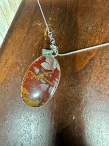 STERLING SILVER CUT STONE NECKLACE