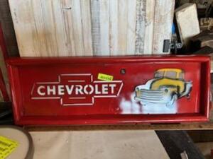 CHEVY TAILGATE