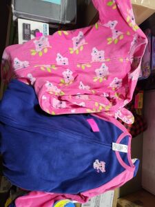 DESCRIPTION: (2) KIDS OUTFITS BRAND/MODEL: GERBER KIDS INFORMATION: MUST COME INSPECT QTY: 2