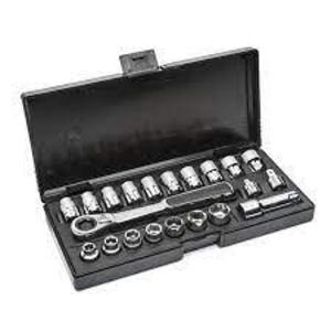 DESCRIPTION: (1) PASS-THRU SOCKET SET BRAND/MODEL: GEARWRENCH INFORMATION: SAE/METRIC SIZE: 21 PIECES RETAIL$: $69.99 EA QTY: 1