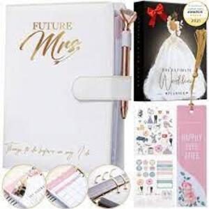 DESCRIPTION: (2) WEDDING PLANNER BOOK AND ORGANIZER BRAND/MODEL: DELUXY INFORMATION: WHITE SIZE: ENGAGEMENT GIFT JOURNAL, WEDDING FAVORS BINDER AGENDA