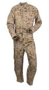 DESCRIPTION: (5) SET OF COVERALLS BRAND/MODEL: DOGS INFORMATION: DESERT CAMO SIZE: LARGE REGULAR RETAIL$: $50.00 EA QTY: 5