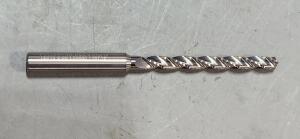 DESCRIPTION: (4) 130D CARBIDE ALUMNA DRILL BRAND/MODEL: FULLERTON 19013 SIZE: .1693" RETAIL$: $152.45 QTY: 4