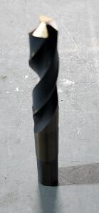 DESCRIPTION: (4) MAINTENANCE DRILL BIT BRAND/MODEL: MADE IN USA 20951 SIZE: 17/32" RETAIL$: $31.08 EA QTY: 4