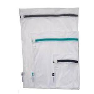 DESCRIPTION: (4) BAGS OF (3) MESH DELICATES LAUNDRY BAG BRAND/MODEL: MAINSTAYS RETAIL$: $8.72 EA QTY: 4