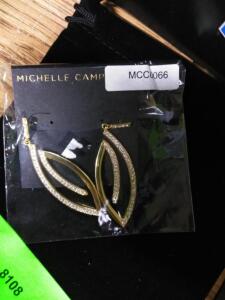 DESCRIPTION: (1) EAR RINGS BRAND/MODEL: MICHELLE CAMP QTY: 1