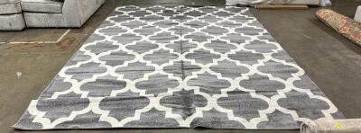 10'X14' GRAY AREA RUG