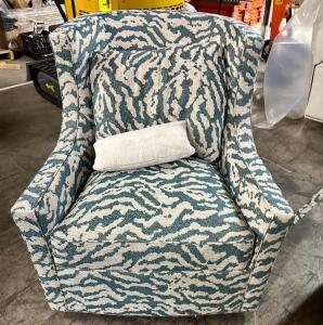 FABRIC CHAIR