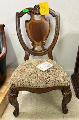 OLD WORLD DINING CHAIR