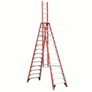 DESCRIPTION: (1) TRESTLE EXTENSION LADDER BRAND/MODEL: WERNER/E7414 INFORMATION: 300LB CAPACITY, 13 STEPS, RETAIL$: $1,506.41 SIZE: 14' LADDER HEIGHT,