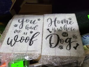 DESCRIPTION: (4) PACKS OF (2) DOG SIGNS BRAND/MODEL: JUVALE INFORMATION: WHITE RETAIL$: $19.99 EA QTY: 4