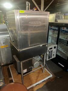 DESCRIPTION HOBART DOOR TYPE SINGLE RACK COMMERCIAL DISH MACHINE. BRAND / MODEL: HOBART LOCATION BAY 7 QTY 1