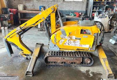 BROKK 180 REV-F1 REMOTE CONTROLLED DEMOLITION ROBOT