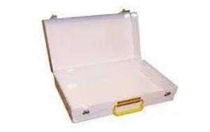 DESCRIPTION: (1) PORTABLE LOCKING TOOL BOX BRAND/MODEL: HOUT INFORMATION: WHITE SIZE: 6.5" x 18" x 11.5" RETAIL$: $155.00 EA QTY: 1