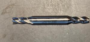 DESCRIPTION: (1) HSS DE SQ END MILL BRAND/MODEL: HERTEL 41117532 SIZE: 9/32" DIA 11/16"LOC QTY: 1