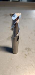 DESCRIPTION: (1) HSS SQ END MILL BRAND/MODEL: HERTEL 02478386 SIZE: 1/2" DIA 1-1/4" LOC QTY: 1