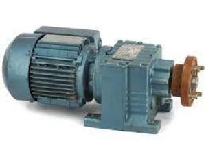 DESCRIPTION: (1) GEAR MOTOR BRAND/MODEL: SEW #R27DT71D4TH SIZE: 28.78 RATIO RETAIL$: $485.00 EA QTY: 1