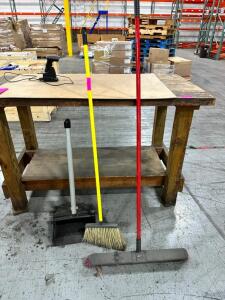 PUSH BROOM WITH PAN