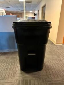 ROLLING WASTE BIN