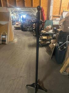 HEAVY DUTY METAL FLOOR POST COAT RACK