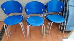 DESCRIPTION: (5) STACKABLE WOODEN CHAIRS WITH BACK INFORMATION: BLUE SIZE: CIRCLE SEAT RETAIL$: $140.00 EA QTY: 5