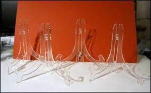 DESCRIPTION: (3) BOXES OF (10 ) CLEAR EASELS OR PLATE HOLDERS BRAND/MODEL: ART LIVING INFORMATION: CLEAR RETAIL$: $12.99 EA QTY: 3