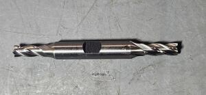 DESCRIPTION: (1) HSS SQ END MILL BRAND/MODEL: HERTEL 41117524 SIZE: 1/4" 5/8" LOC RETAIL$: $19.54 QTY: 1