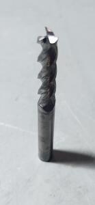 DESCRIPTION: (3) SOLID CARBIDE SQ END MILL BRAND/MODEL: ACCUPRO 07797418 SIZE: 1/4" DIA 1-1/4" LOC RETAIL$: 38.21 EA QTY: 3