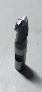 DESCRIPTION: (1) COBALT SQ END MILL BRAND/MODEL: HERTEL 4119462 SIZE: 3/8" DIA 9/16" LOC QTY: 1