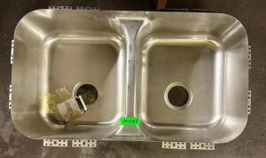 DOUBLE BOWL STAINLESS SINK