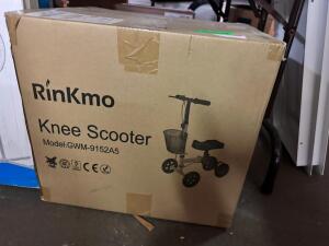 KNEE SCOOTER