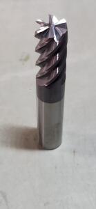 DESCRIPTION: (1) SOLID CARBIDE SQ END MILL BRAND/MODEL: ACCUPRO 88205950 SIZE: 1/2" DIA 1" LOC RETAIL$: $68.37 QTY: 1