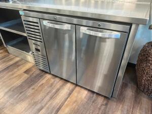 TRUE 48" TWO DOOR BACK BAR COOLER ( STAINLESS )