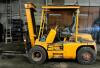 TOWMOTER 15,000 LB. GAS POWERED FORK LIFT.