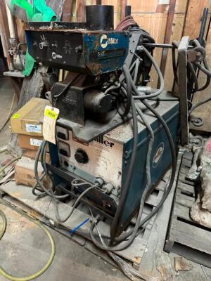 MILLER MP-30E CONSTANT DC ARC WELDER.