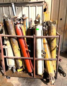 VARIOUS INDUSTRIAL TIE ROD HYDRAULIC CYLINDERS AS SHOWN (STEEL STORAGE CRATE INCLUDED)