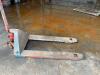 HYDRAULIC PALLET JACK - 2