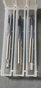 DESCRIPTION: (3) HSS SPIRAL POINT TAPS BRAND/MODEL: OSG 1012802 INFORMATION: #8-32 UNC RETAIL$: $37.16 QTY: 3