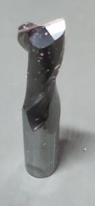 DESCRIPTION: (1) SOLID CARBIDE SQ END MIL BRAND/MODEL: TITAN USA 07252331 SIZE: 0.6250" DIA 0.625" SD RETAIL$: $74.40 QTY: 1