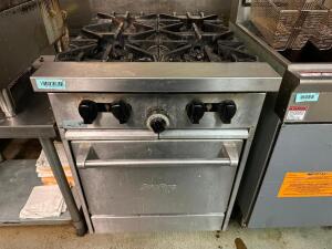 GARLAND FOUR BURNER RANGE W/ LOWER OVEN